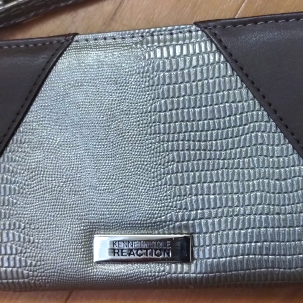 Kenneth Cole Reaction Pewter Wristlet